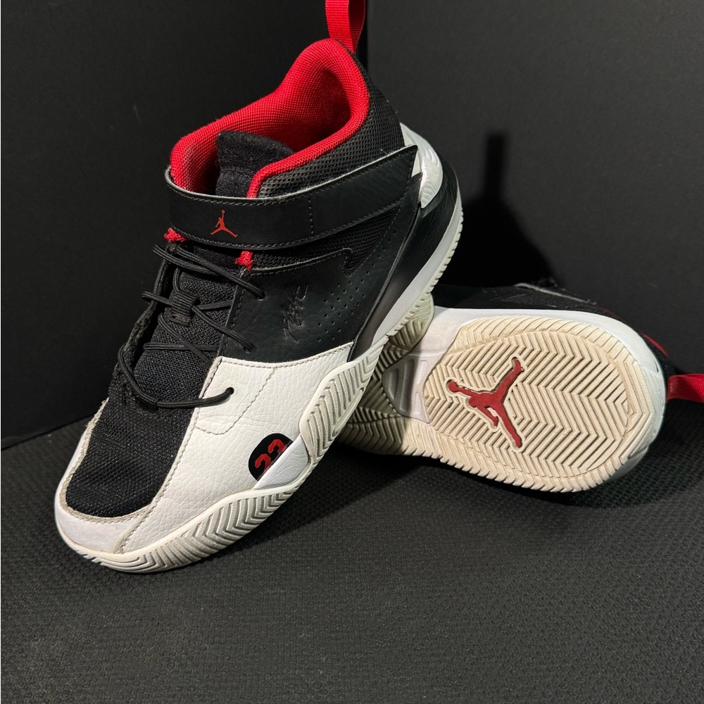 Jordan Stay Loyal 2 Kids Basketball Shoes
